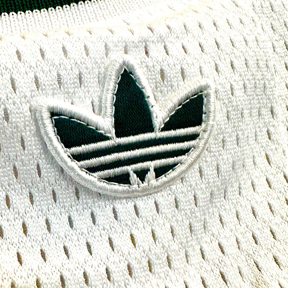 Adidas Originals Jersey with Green & Black Accents, NWT, Boys/Girls Small - Picture 5 of 9